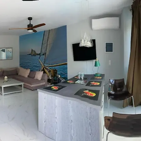 Vakantiehuis αρέθουσα μεζονέτα 120τμ. Chalkís